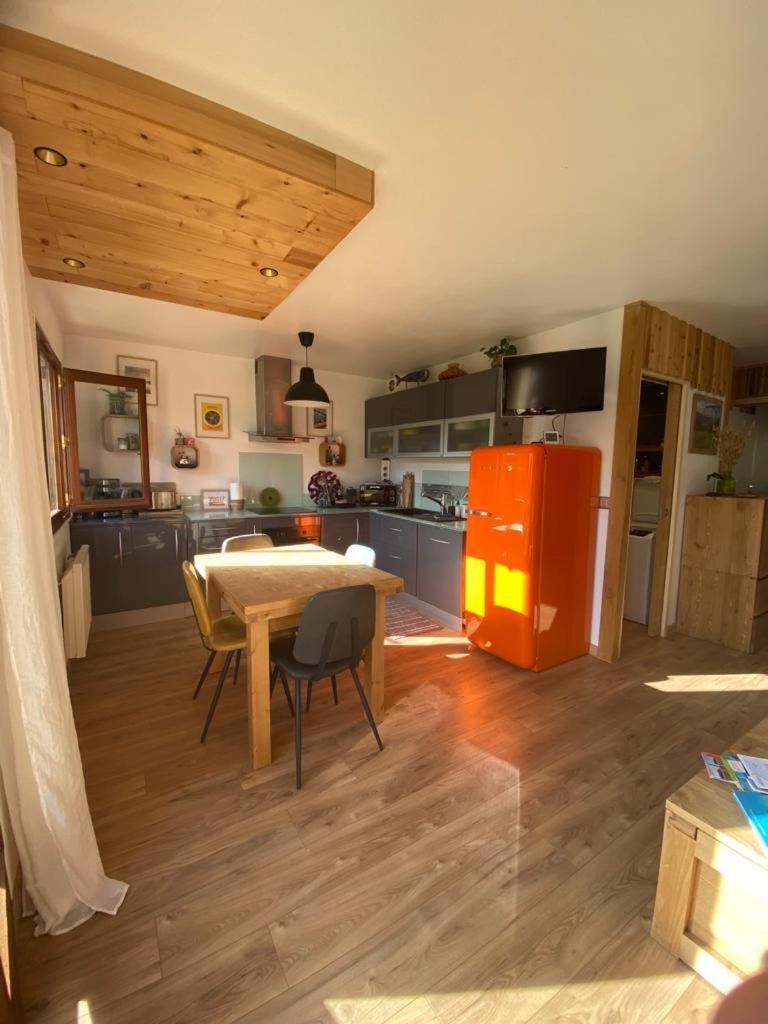 Appartement Au Calme Avec Vue Sur Les Montagnes. Sevrier Luaran gambar